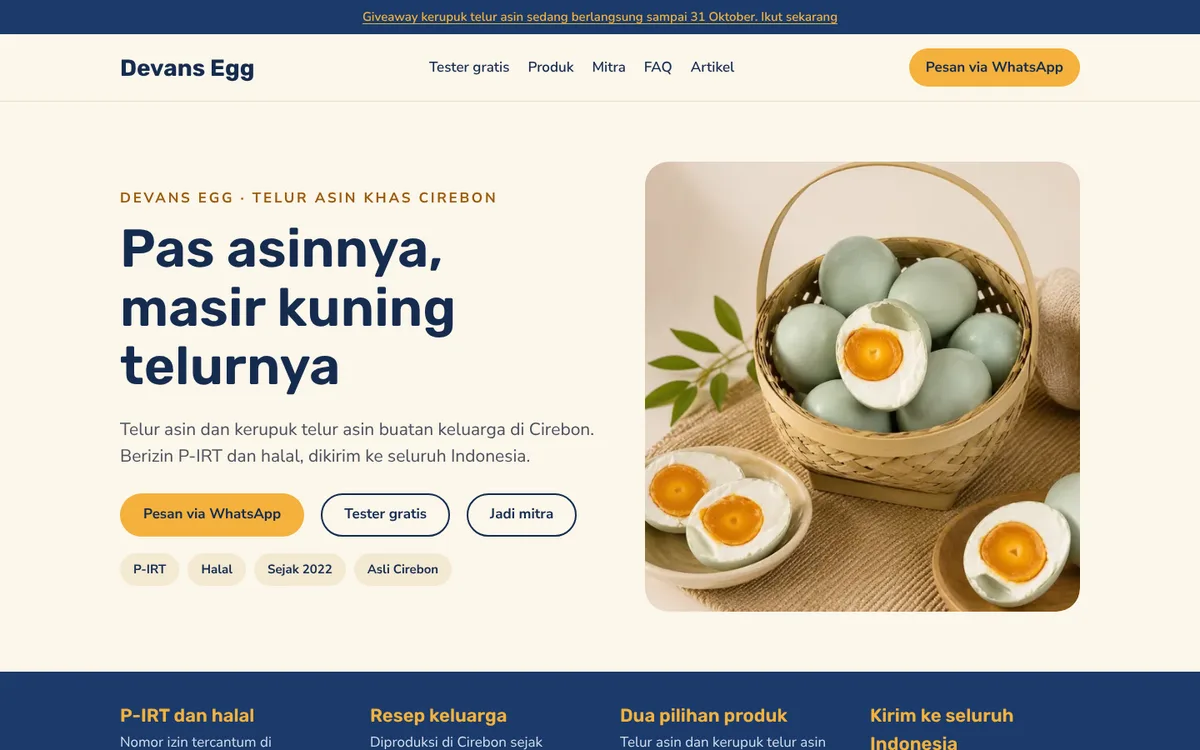 Beranda website Devans Egg dengan foto telur asin di keranjang bambu